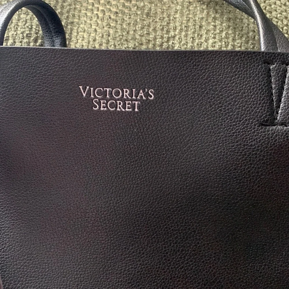 Victoria Secret Huge Tote - Picture 3 of 6